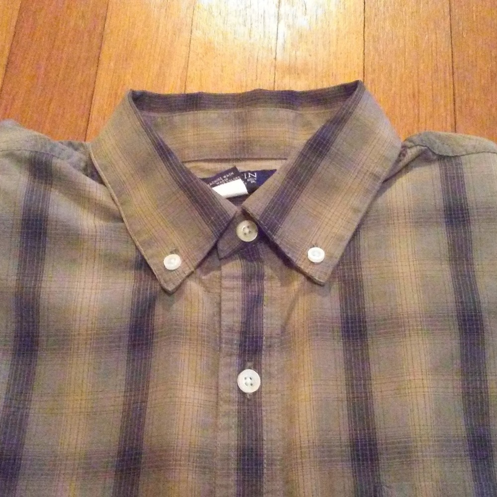 Austin Clothing Co Tan and Grey Button Up Shirt L